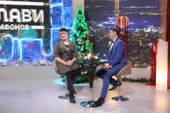 Следновогодишното шоу на 7/8 TV - Николина Чакърдъкова (Мариан Бачев) и Камен Воденичаров