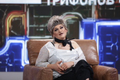 Мариан Бачев като Силвена Роу