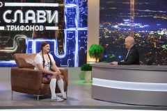 Мариан Бачев като Грета Тунберг