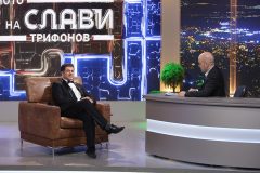 Мариан Бачев като Агент Кирил Петков