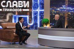 Тодор Башиянов като Радостин Василев