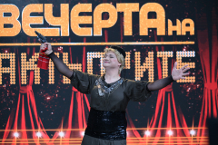 Вечерта на актьорите - Мариан Бачев като Николина Чакърдъкова, 18.11.2019 г.